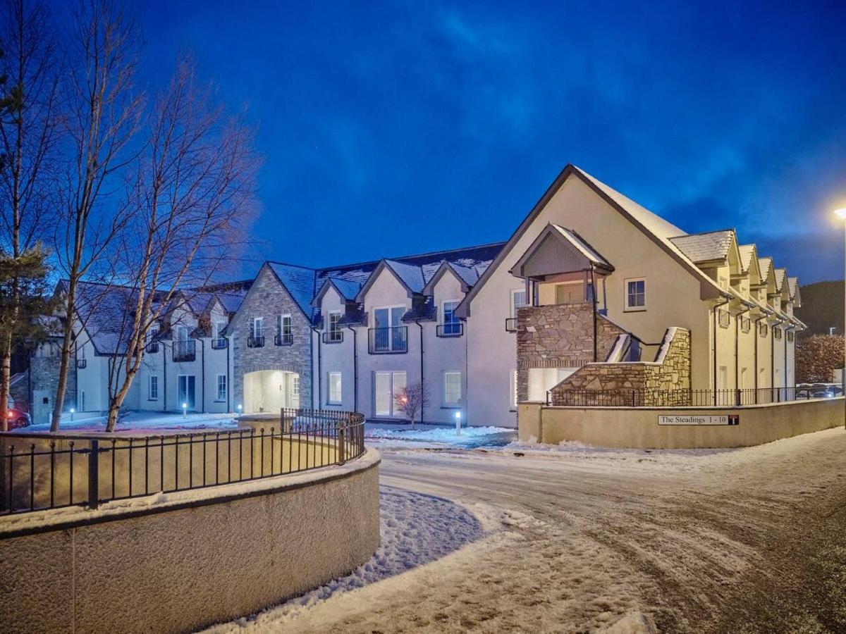 The Steadings, Aviemore Luxury 5 Star Rated 3 Bed With Home Cinema Garden And Parking 외부 사진